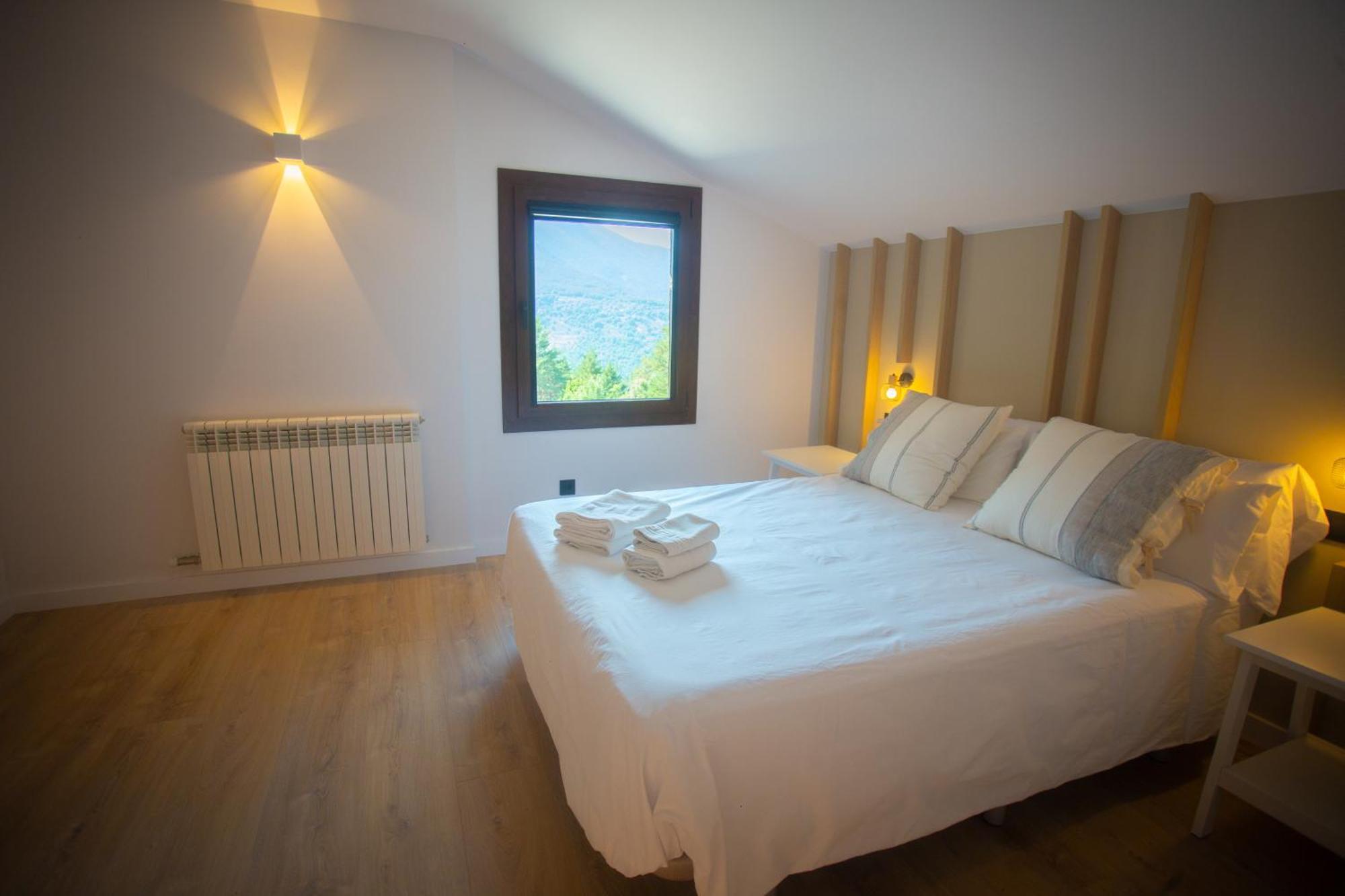 Hotel L'Indret Del Pedraforca Adults Only à Saldés Extérieur photo