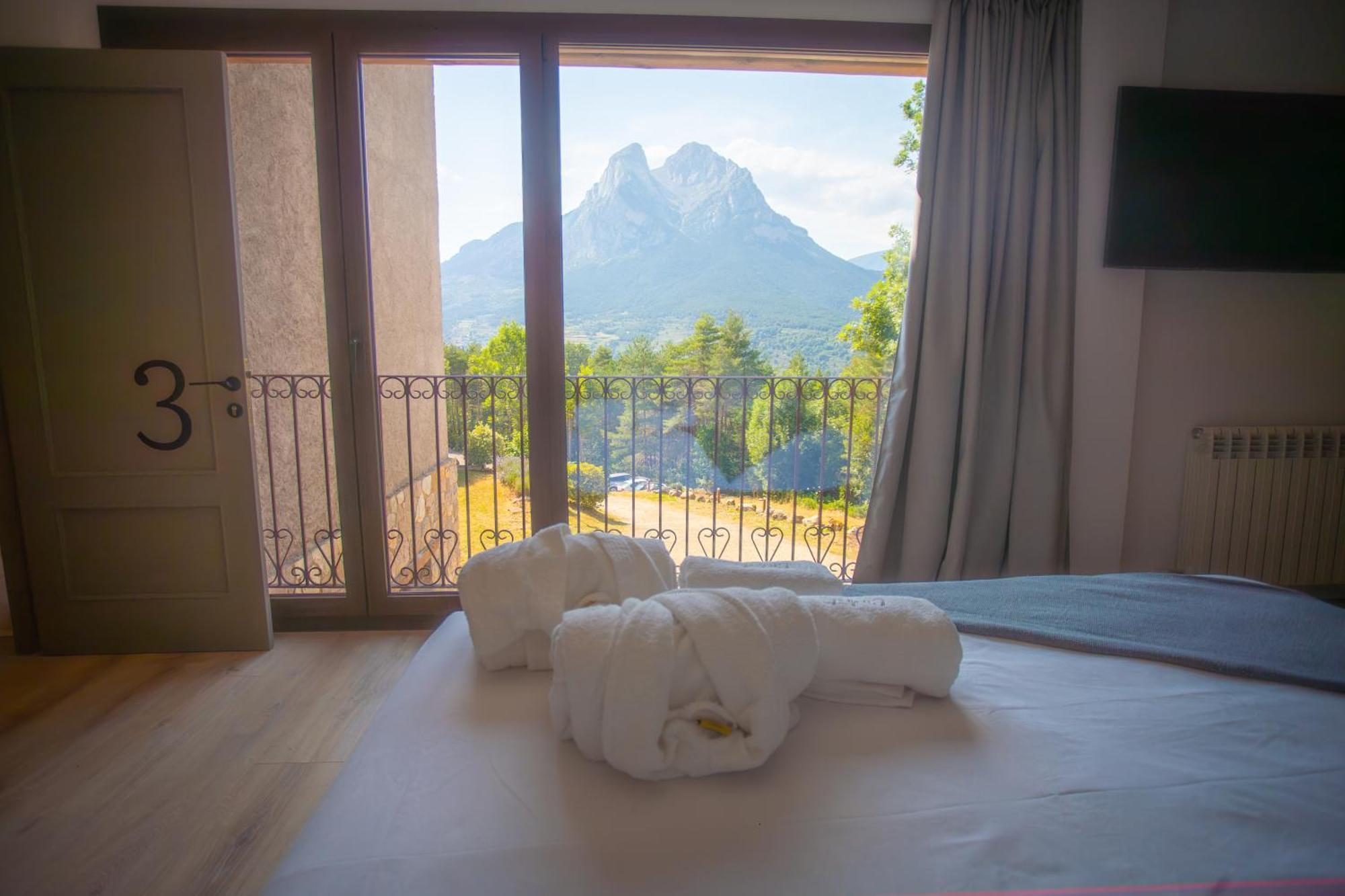 Hotel L'Indret Del Pedraforca Adults Only à Saldés Extérieur photo