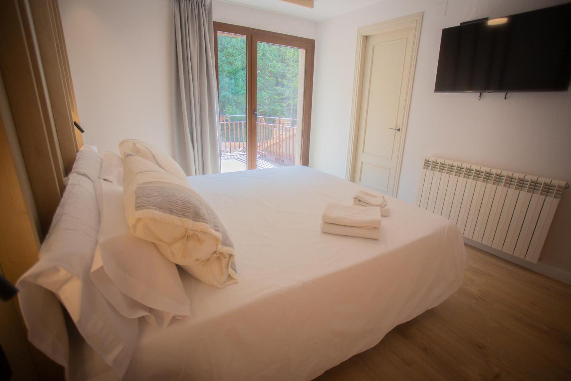 Hotel L'Indret Del Pedraforca Adults Only à Saldés Extérieur photo